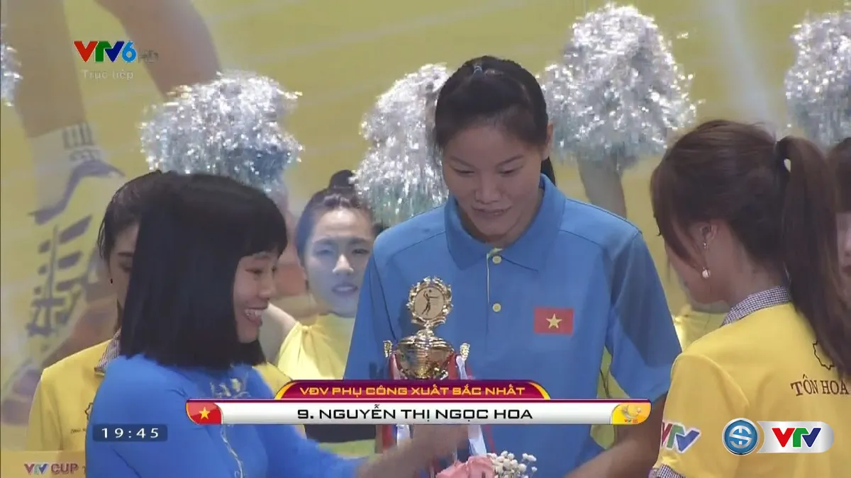 Các giải thưởng cá nhân và tập thể tại giải bóng chuyền nữ Quốc tế VTV Cup Tôn Hoa Sen 2017 - Ảnh 2. Các giải thưởng cá nhân và tập thể tại giải bóng chuyền nữ Quốc tế VTV Cup Tôn Hoa Sen 2017 - Ảnh 2.