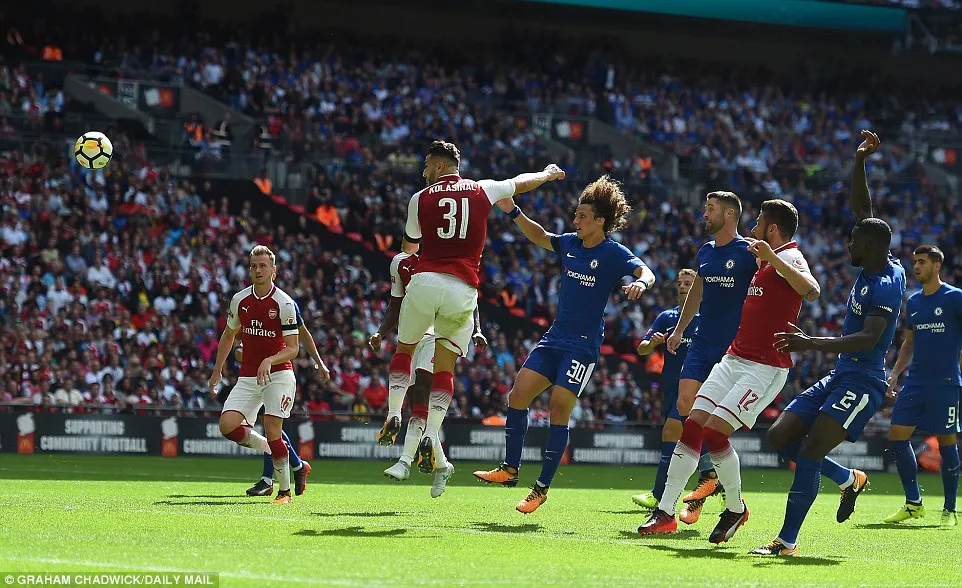 Arsenal gi&agrave;nh Si&ecirc;u C&uacute;p Anh sau chiến thắng tr&ecirc;n chấm lu&acirc;n lưu - Ảnh 2.