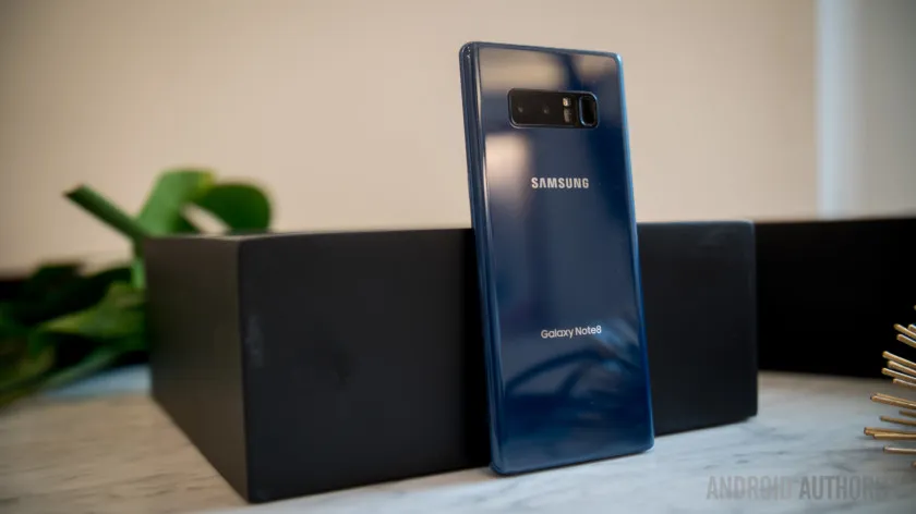 Giá bán chính thức Galaxy Note 8: Cũng chát chả kém cạnh gì iPhone 8 - Ảnh 2.