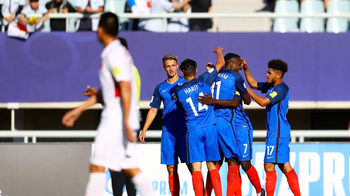 Kết quả, BXH FIFA U20 thế giới 2017 ngày 25/5: Thắng U20 Việt Nam, U20 Pháp giành vé sớm; U20 New Zealand 3-1 U20 Honduras - Ảnh 5. Kết quả, BXH FIFA U20 thế giới 2017 ngày 25/5: Thắng U20 Việt Nam, U20 Pháp giành vé sớm; U20 New Zealand 3-1 U20 Honduras - Ảnh 5.
