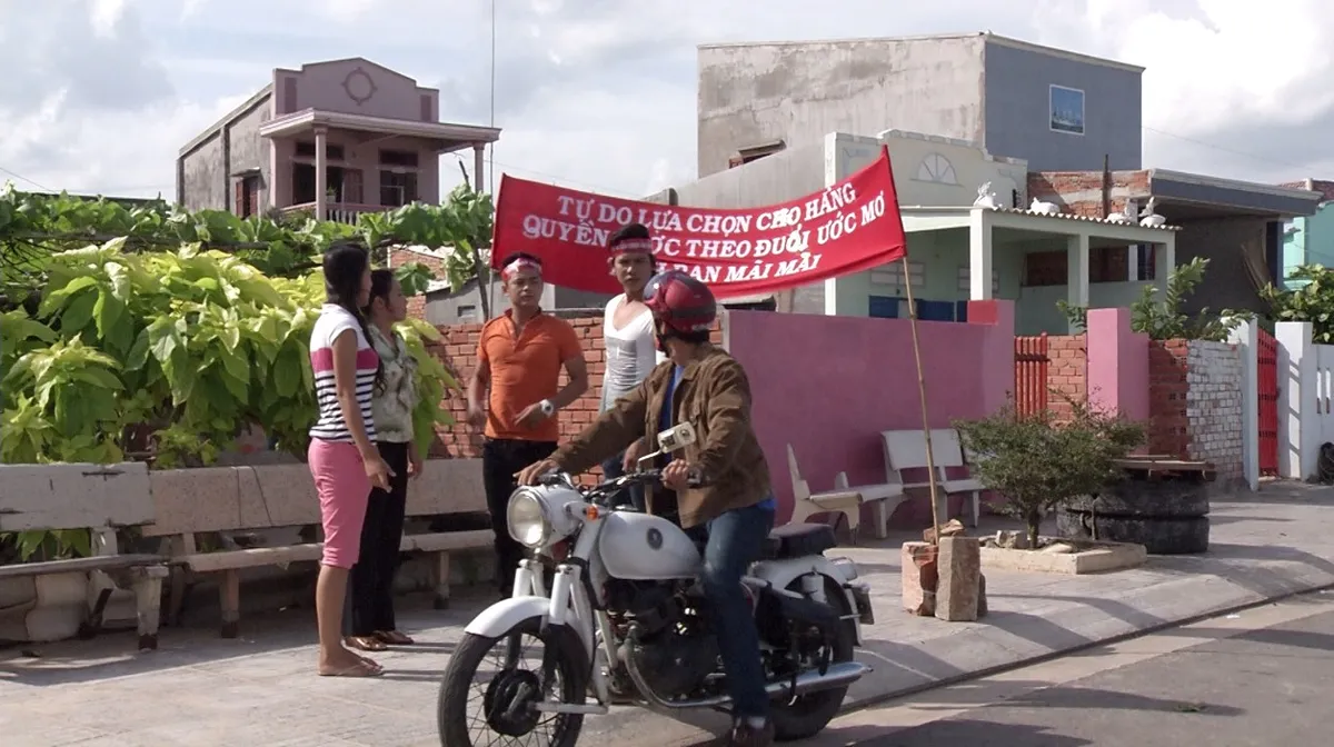 Phim Thảm đỏ - Tập 15: Quỳnh (Phan Thị Mơ) tìm mọi cách chia rẽ Hằng (Hoàng Oanh) và Dũng (Lương Thế Thanh) - Ảnh 6.