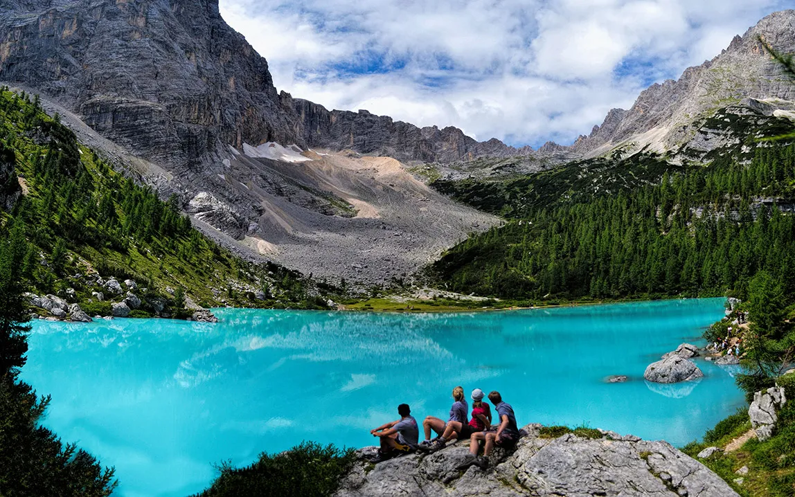 Dolomites - Thiên đường ẩn mình giữa sau rặng núi Alps - Ảnh 8.