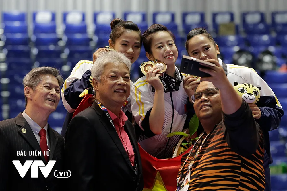Ấn tượng với 3 cô gái vàng Taekwondo Việt Nam, VIP Malaysia xin chụp ảnh selfie - Ảnh 9. Ấn tượng với 3 cô gái vàng Taekwondo Việt Nam, VIP Malaysia xin chụp ảnh selfie - Ảnh 9.