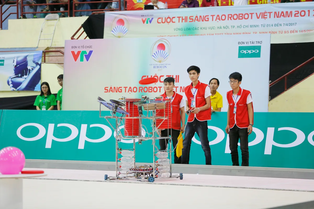 Robocon Việt Nam 2017: Chiến thắng tuyệt đối APPARE tiếp tục được xác lập - Ảnh 14.