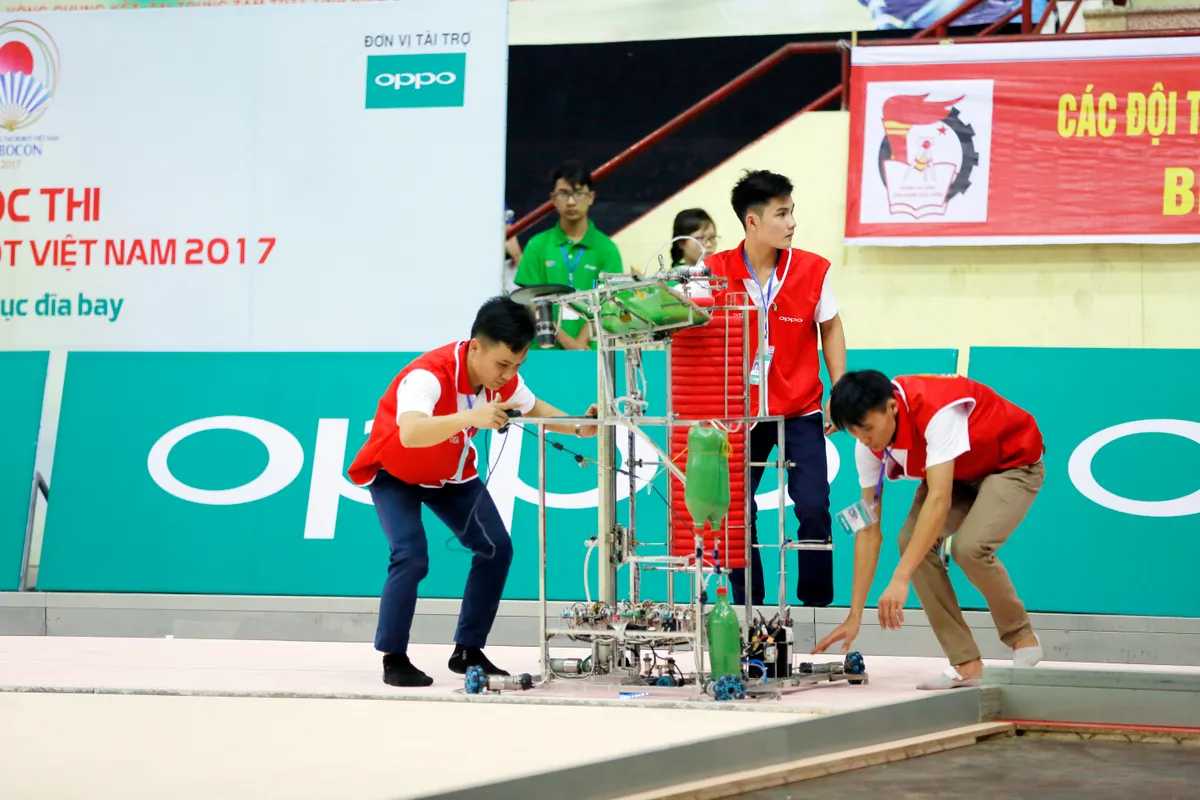 Robocon Việt Nam 2017: Chiến thắng tuyệt đối APPARE tiếp tục được xác lập - Ảnh 16.