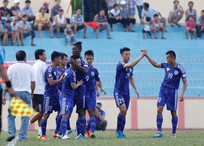 Vòng 23 giải VĐQG V.League 2017: SHB Đà Nẵng – CLB Quảng Nam (17h00 trực tiếp trên VTV6) - Ảnh 1.