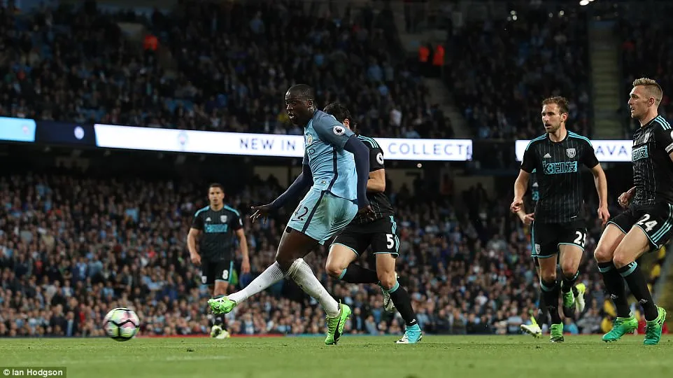 Đá bù vòng 34 giải Ngoại Hạng Anh: Man City dễ dàng vượt qua West Brom - Ảnh 3. Đá bù vòng 34 giải Ngoại Hạng Anh: Man City dễ dàng vượt qua West Brom - Ảnh 3.