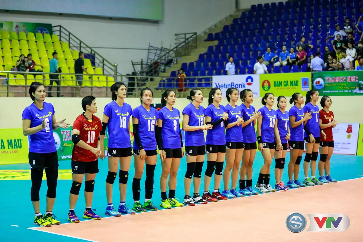 ẢNH: Những hình ảnh ấn tượng trận chung kết nữ giải bóng chuyền Siêu cúp Quốc gia 2017 - Ảnh 1. ẢNH: Những hình ảnh ấn tượng trận chung kết nữ giải bóng chuyền Siêu cúp Quốc gia 2017 - Ảnh 1.