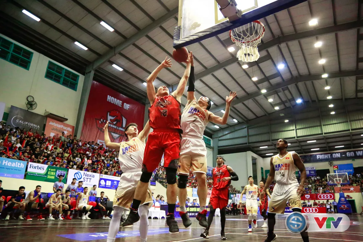 ẢNH: Thang Long Warriors lần thứ ba chiến thắng tại trận derby bóng rổ Thủ đô - Ảnh 8. ẢNH: Thang Long Warriors lần thứ ba chiến thắng tại trận derby bóng rổ Thủ đô - Ảnh 8.