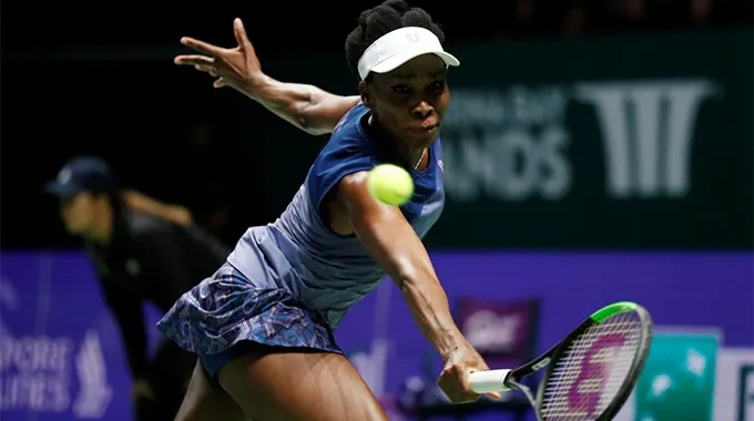 WTA Finals 2017: Vượt qua Venus Williams, Wozniacki đăng quang thuyết phục - Ảnh 1. WTA Finals 2017: Vượt qua Venus Williams, Wozniacki đăng quang thuyết phục - Ảnh 1.