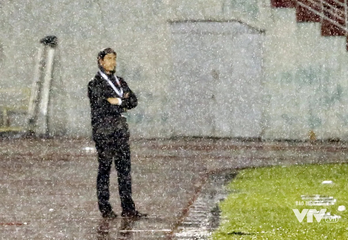 Những khoảnh khắc ấn tượng trong trận thủy chiến U23 Việt Nam 4-0 U23 Timor Leste - Ảnh 5.