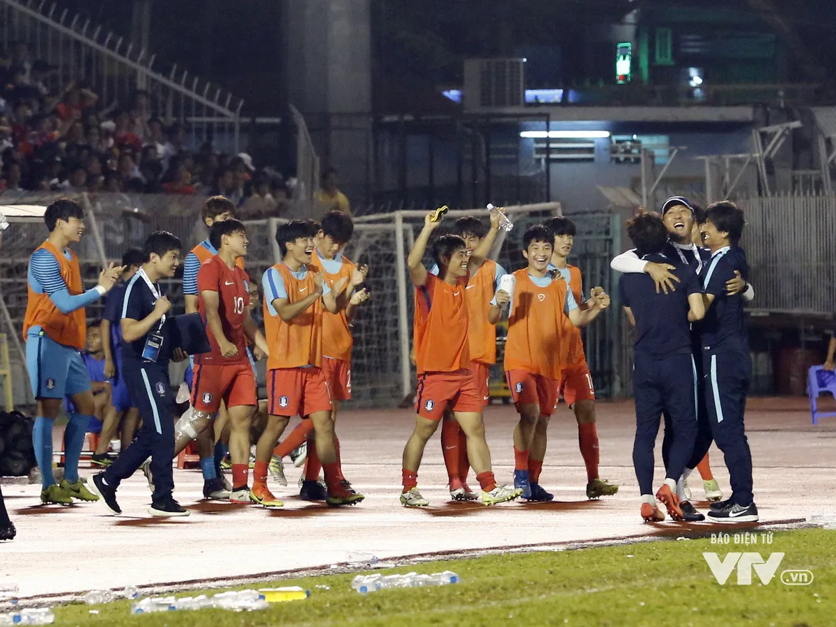 Những khoảnh khắc ấn tượng trong trận U23 Việt Nam - U23 Hàn Quốc - Ảnh 16. Những khoảnh khắc ấn tượng trong trận U23 Việt Nam - U23 Hàn Quốc - Ảnh 16.