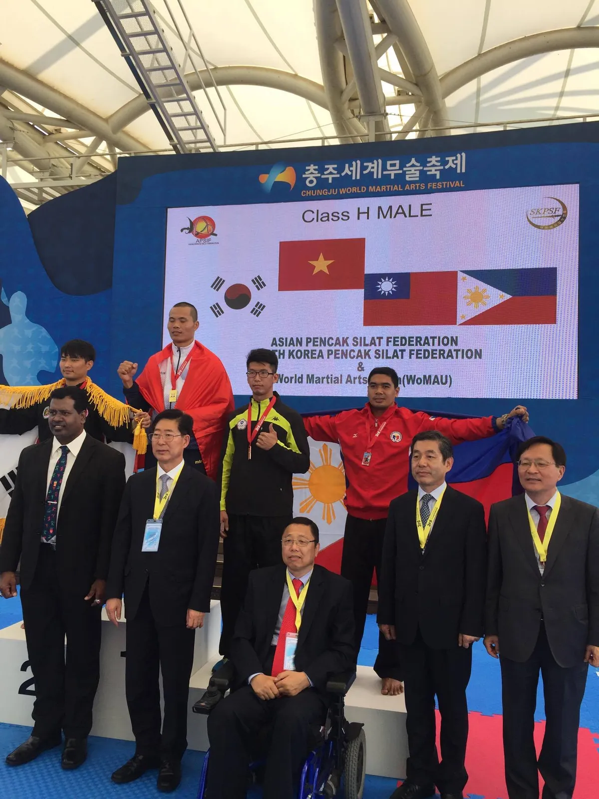 Pencak Silat Việt Nam thắng lớn tại giải vô địch châu Á - Ảnh 2. Pencak Silat Việt Nam thắng lớn tại giải vô địch châu Á - Ảnh 2.