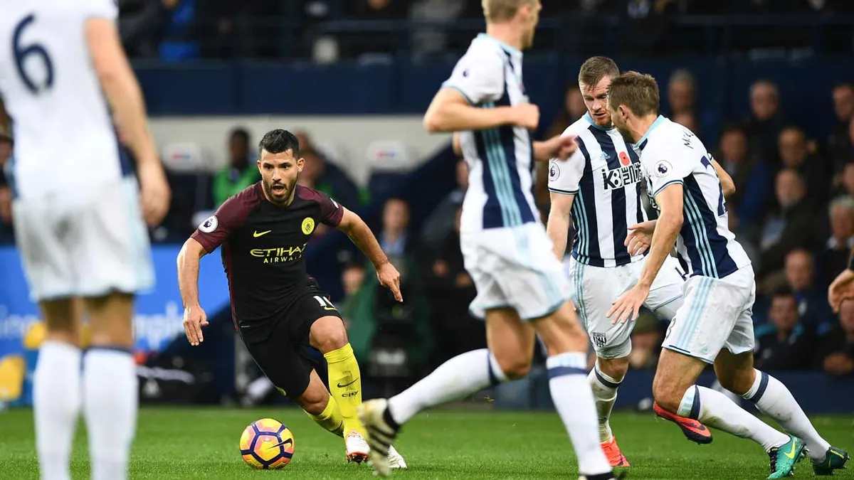 Lịch trực tiếp bóng đá Ngoại hạng Anh vòng 10: Man Utd quyết chiến Tottenham - Ảnh 1.