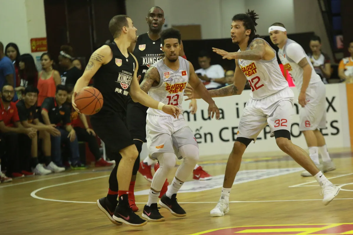 ABL 2017 - 2018: Saigon Heat thể hiện đẳng cấp - Ảnh 2. ABL 2017 - 2018: Saigon Heat thể hiện đẳng cấp - Ảnh 2.