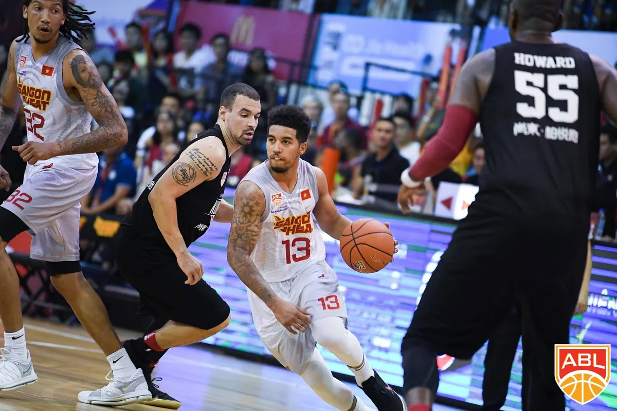 ABL 2017 - 2018: Saigon Heat thể hiện đẳng cấp - Ảnh 5. ABL 2017 - 2018: Saigon Heat thể hiện đẳng cấp - Ảnh 5.