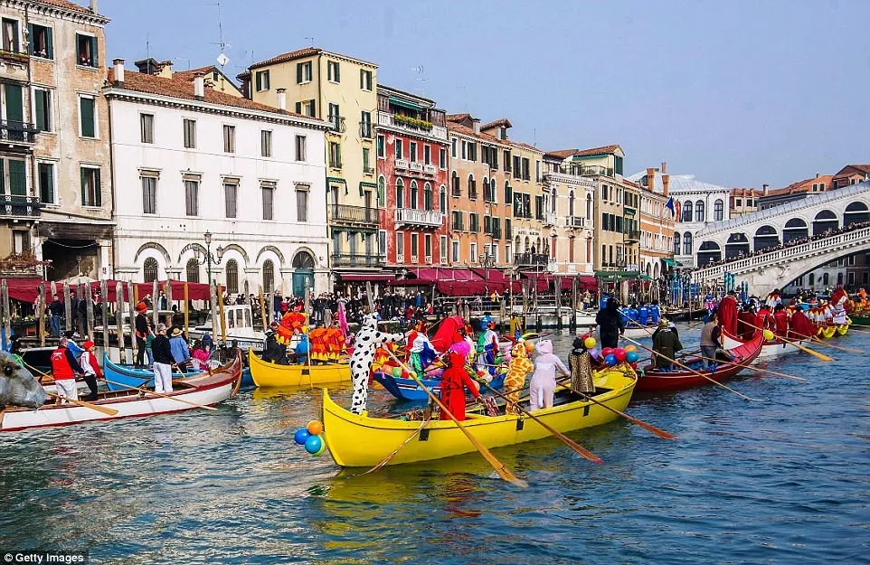 Ấn tượng lễ hội hóa trang Venice 2018 - Ảnh 4.