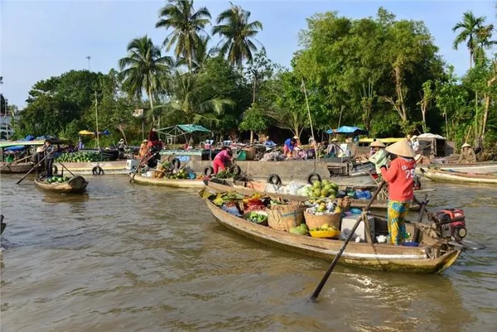 10 thành phố nổi tiếng có kênh dẫn nước tuyệt đẹp - Ảnh 9.