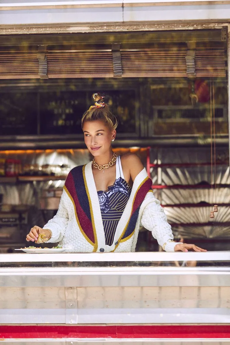 Hailey Baldwin - Nhìn thế này bảo sao Justin Bieber chết đứ đừ - Ảnh 5.