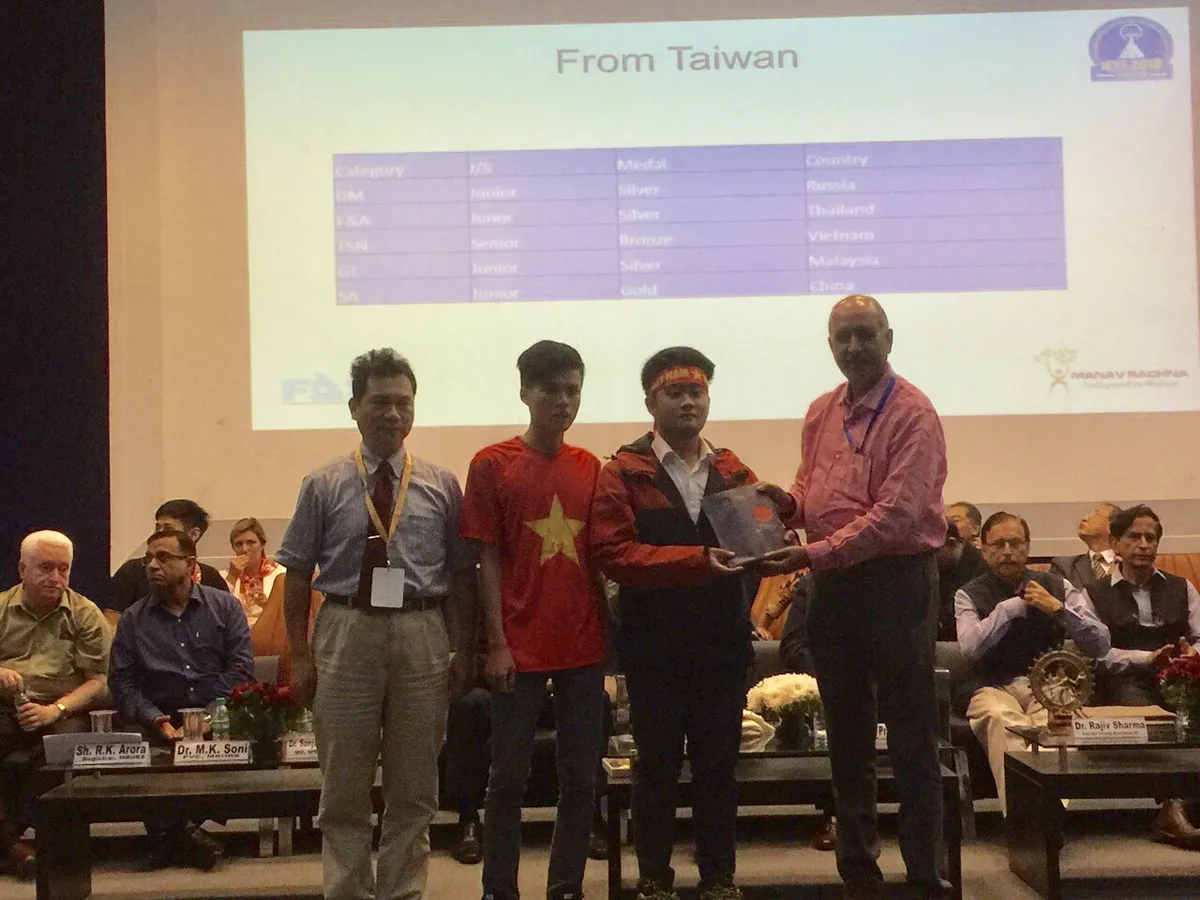 Đo&agrave;n Việt Nam thắng lớn tại Triển l&atilde;m quốc tế d&agrave;nh cho c&aacute;c nh&agrave; s&aacute;ng tạo trẻ IEYI 2018 - Ảnh 3.