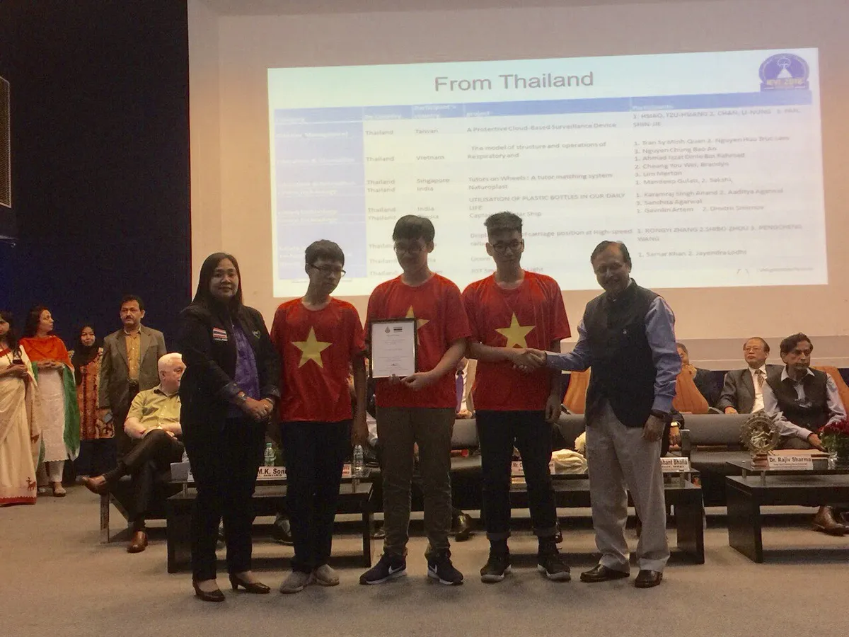 Đo&agrave;n Việt Nam thắng lớn tại Triển l&atilde;m quốc tế d&agrave;nh cho c&aacute;c nh&agrave; s&aacute;ng tạo trẻ IEYI 2018 - Ảnh 2.