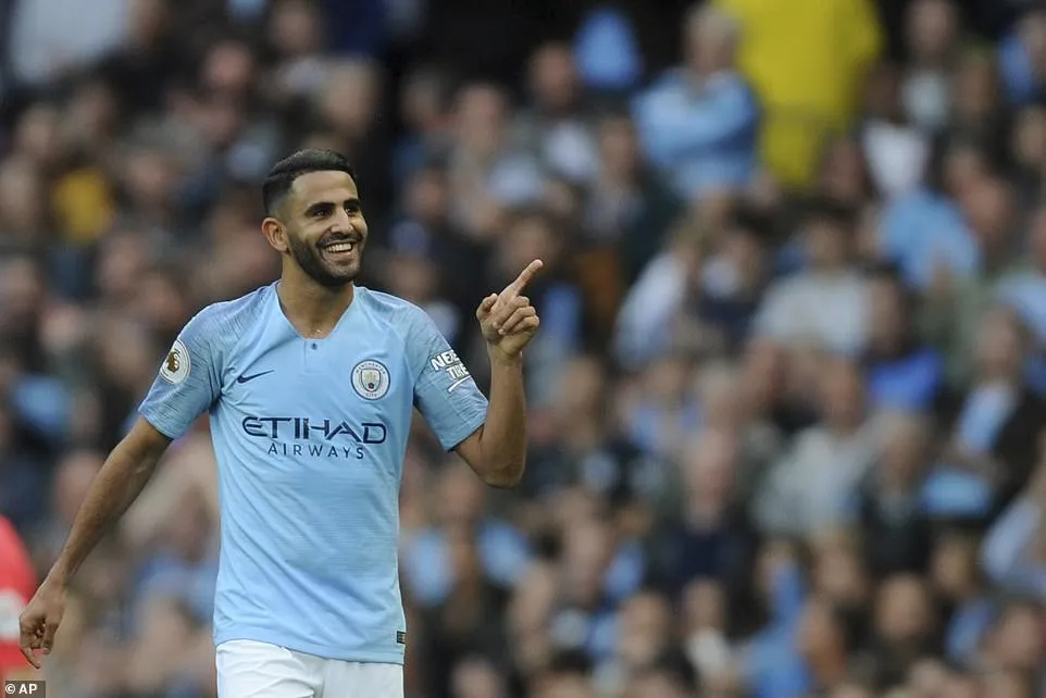 ĐHTB vòng 9 Ngoại hạng Anh: Thành Manchester mở mày mở mặt - Ảnh 3.