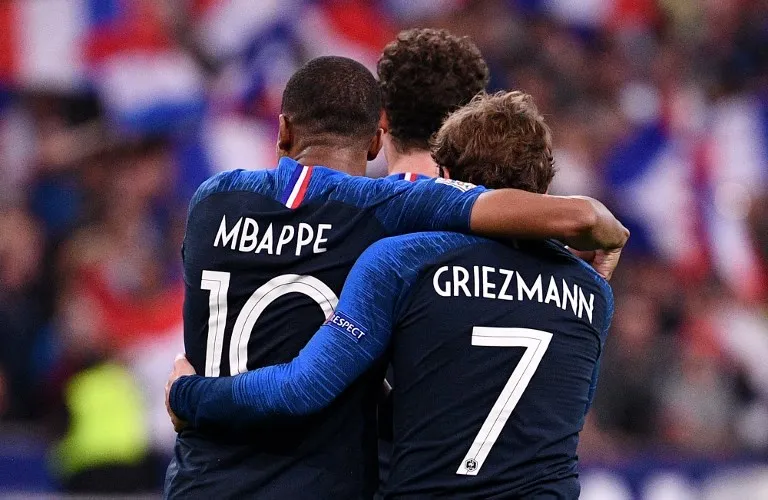 ntoine_griezmann-kylian_mbappe ntoine_griezmann-kylian_mbappe
