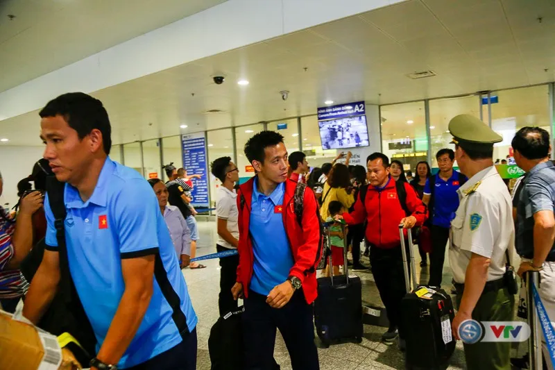 AFF Cup 2018: ĐT Việt Nam đã trở về nước sau chuyến tập huấn tại Hàn Quốc - Ảnh 3. AFF Cup 2018: ĐT Việt Nam đã trở về nước sau chuyến tập huấn tại Hàn Quốc - Ảnh 3.
