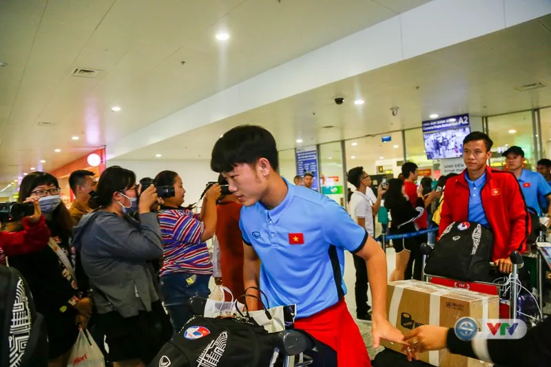 AFF Cup 2018: ĐT Việt Nam đã trở về nước sau chuyến tập huấn tại Hàn Quốc - Ảnh 10. AFF Cup 2018: ĐT Việt Nam đã trở về nước sau chuyến tập huấn tại Hàn Quốc - Ảnh 10.