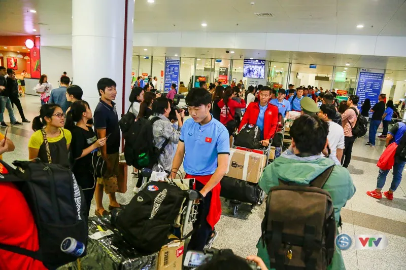AFF Cup 2018: ĐT Việt Nam đã trở về nước sau chuyến tập huấn tại Hàn Quốc - Ảnh 9. AFF Cup 2018: ĐT Việt Nam đã trở về nước sau chuyến tập huấn tại Hàn Quốc - Ảnh 9.