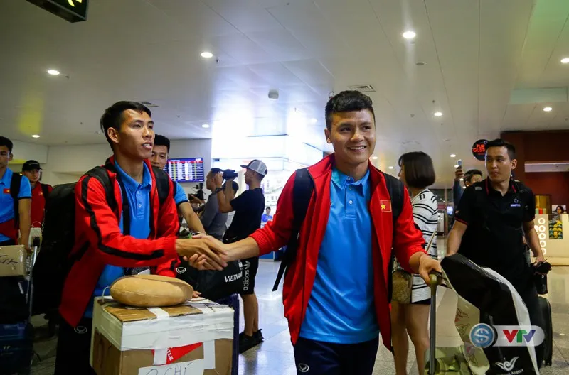 AFF Cup 2018: ĐT Việt Nam đã trở về nước sau chuyến tập huấn tại Hàn Quốc - Ảnh 6. AFF Cup 2018: ĐT Việt Nam đã trở về nước sau chuyến tập huấn tại Hàn Quốc - Ảnh 6.