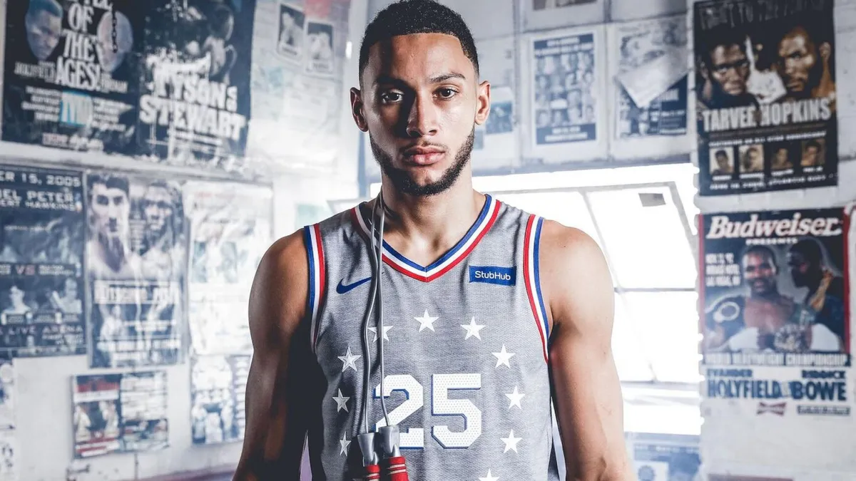 Philadelphia 76ers ra mắt mẫu đồng phục mới - Ảnh 2. Philadelphia 76ers ra mắt mẫu đồng phục mới - Ảnh 2.