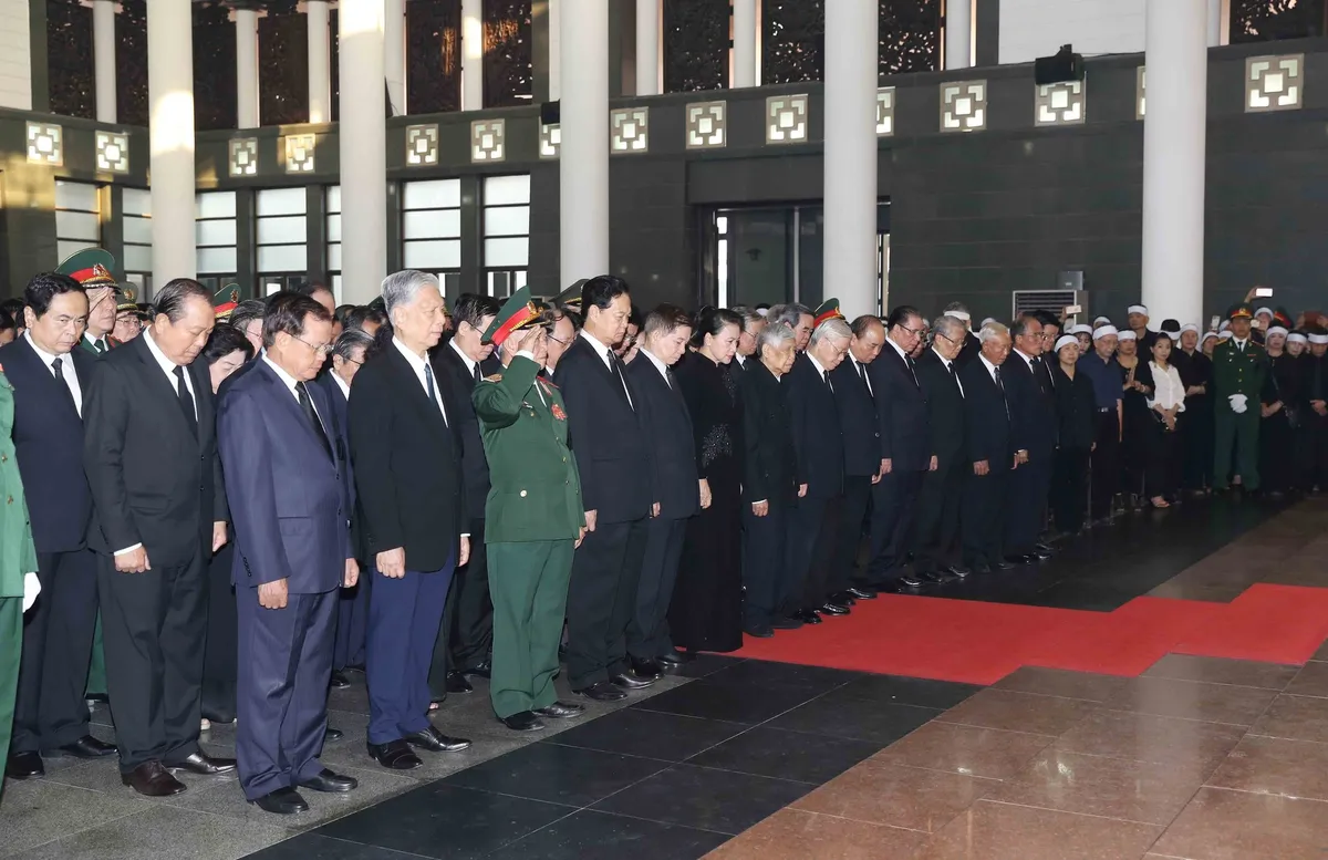 Cử hành trọng thể lễ viếng nguyên Tổng Bí thư Đỗ Mười - Ảnh 2.