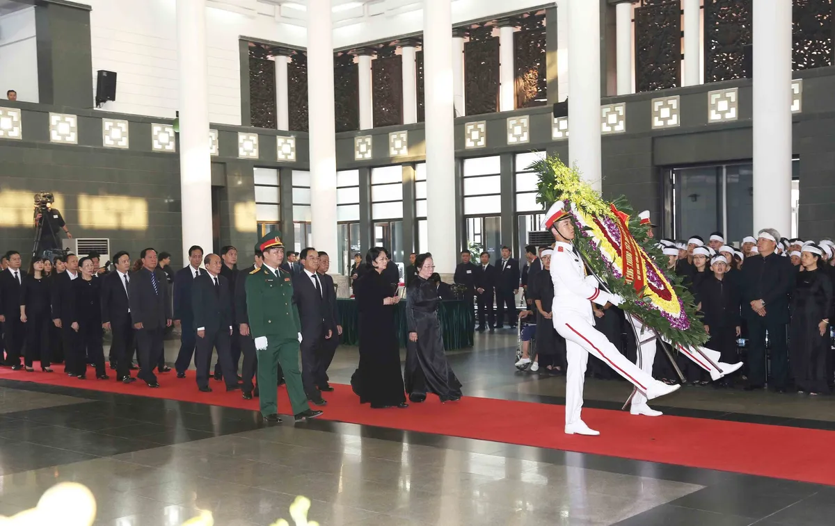 Cử hành trọng thể lễ viếng nguyên Tổng Bí thư Đỗ Mười - Ảnh 6.