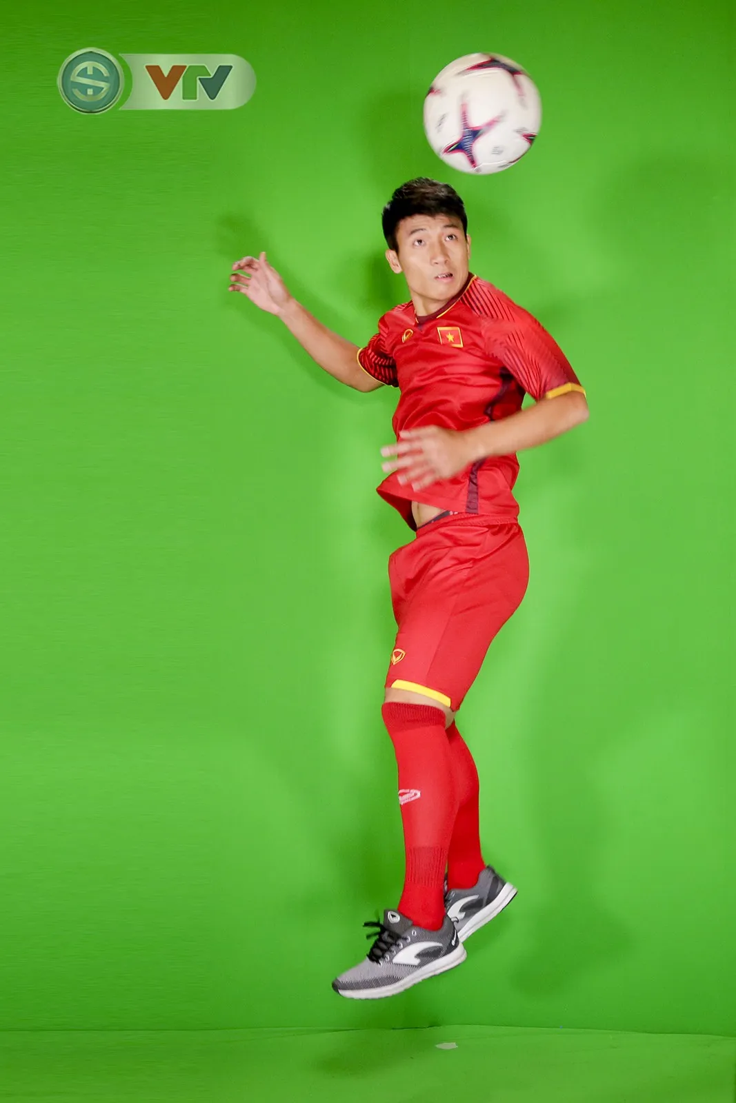 Ấn tượng buổi chụp hình của ĐTQG Việt Nam trước thềm AFF Cup 2018 - Ảnh 15.