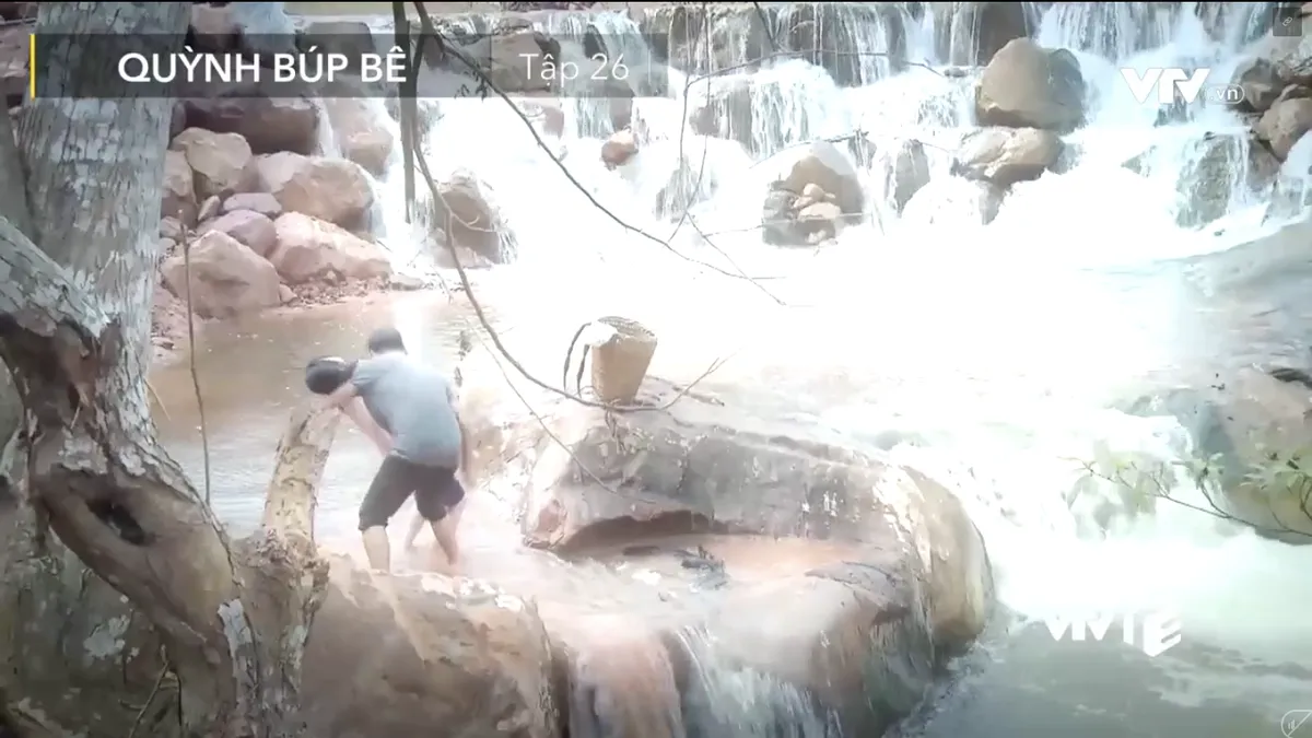 Quỳnh búp bê - Tập 26: Hé lộ hoàn toàn những lần Quỳnh bị cha dượng cưỡng hiếp - Ảnh 4.