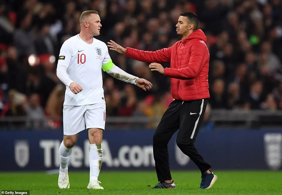 ĐT Anh giành chiến thắng trong trận đấu tri ân Wayne Rooney - Ảnh 4. ĐT Anh giành chiến thắng trong trận đấu tri ân Wayne Rooney - Ảnh 4.