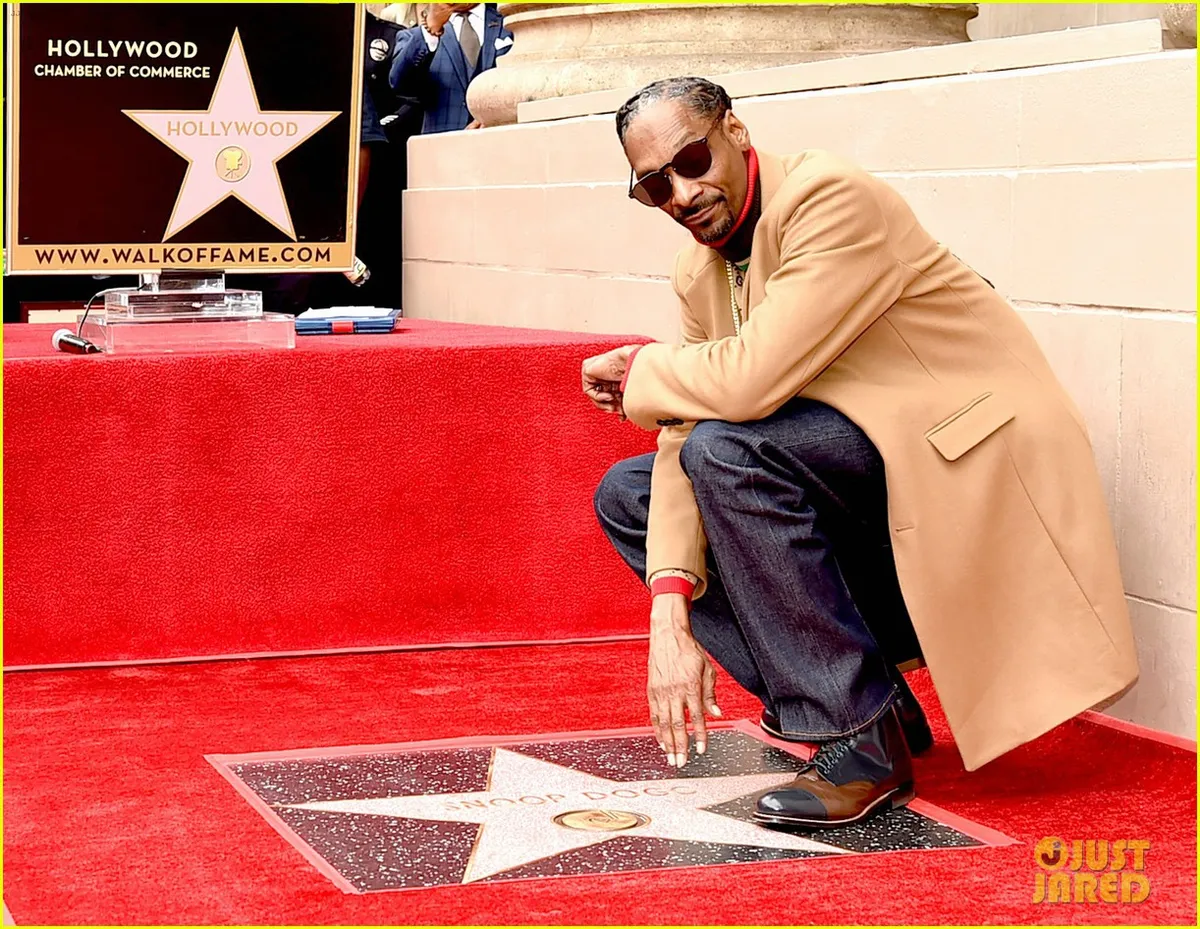 Snoop Dogg nhận sao trên Đại lộ danh vọng! - Ảnh 3.
