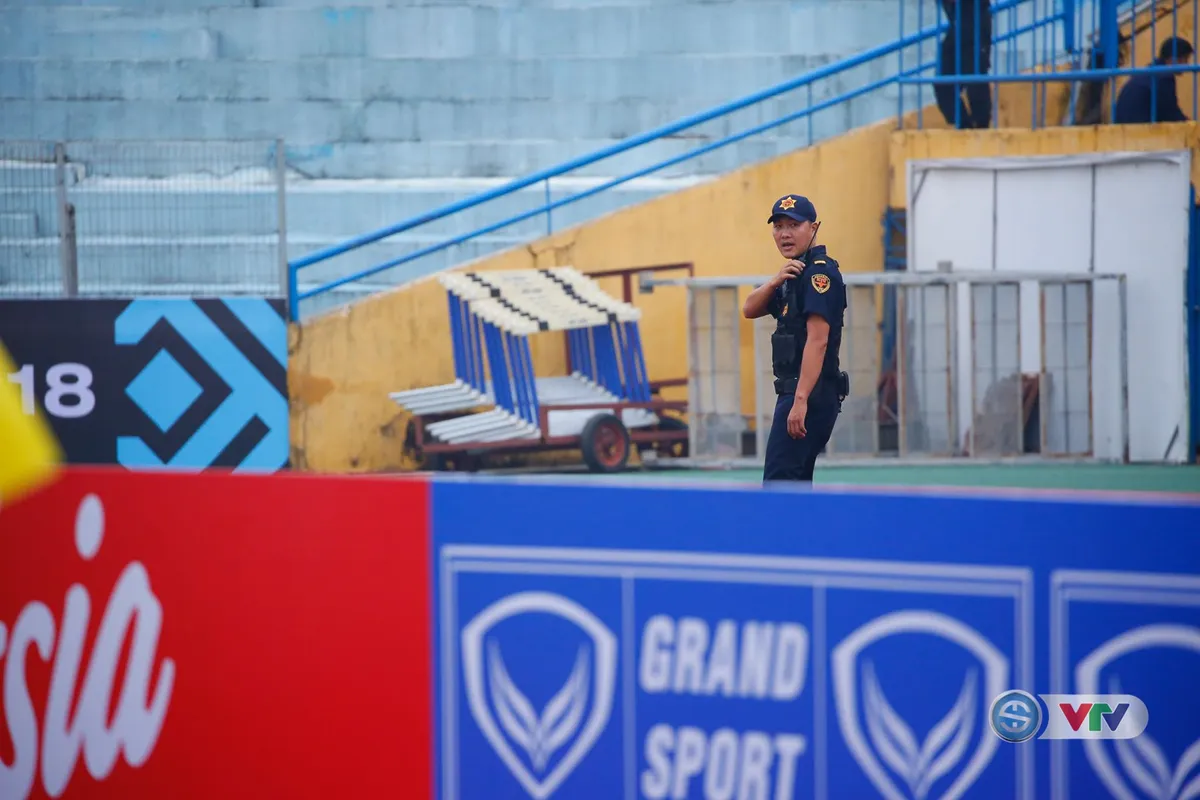 AFF Cup 2018, ĐT Việt Nam – ĐT Campuchia: Lực lượng an ninh được thắt chặt  trước trận đấu - Ảnh 8.