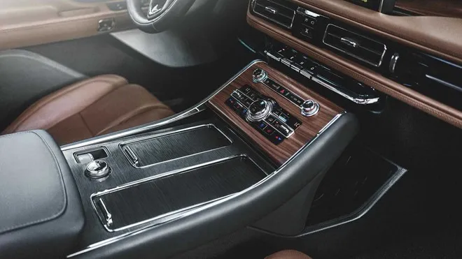 Lincoln Aviator 2020 xa xỉ như chuy&ecirc;n cơ mặt đất - Ảnh 4.