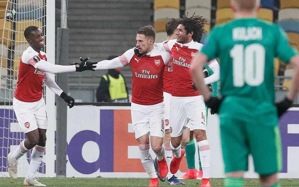 Lượt trận thứ 5 v&ograve;ng bảng Europa League: Arsenal, Chelsea thắng đậm! - Ảnh 1.