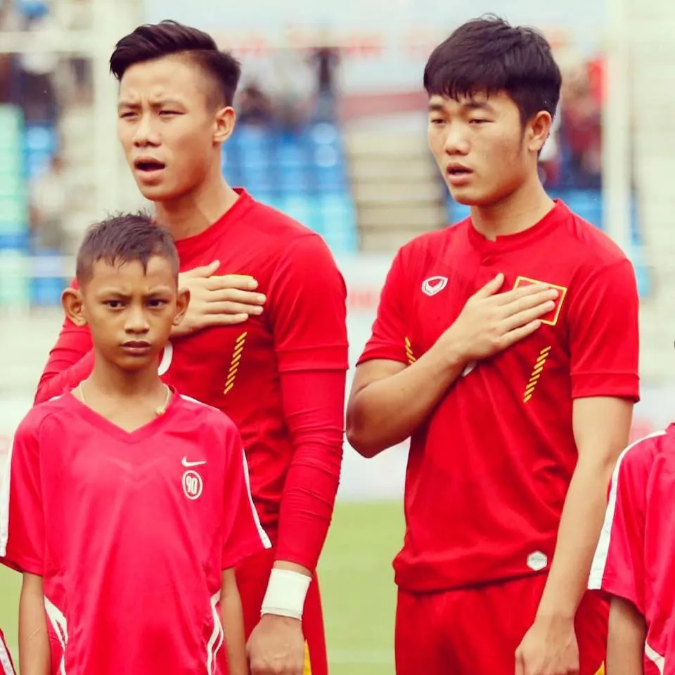 CHÍNH THỨC: Văn Quyết được bầu là thủ quân của ĐT Việt Nam tại AFF Cup 2018 - Ảnh 1. CHÍNH THỨC: Văn Quyết được bầu là thủ quân của ĐT Việt Nam tại AFF Cup 2018 - Ảnh 1.