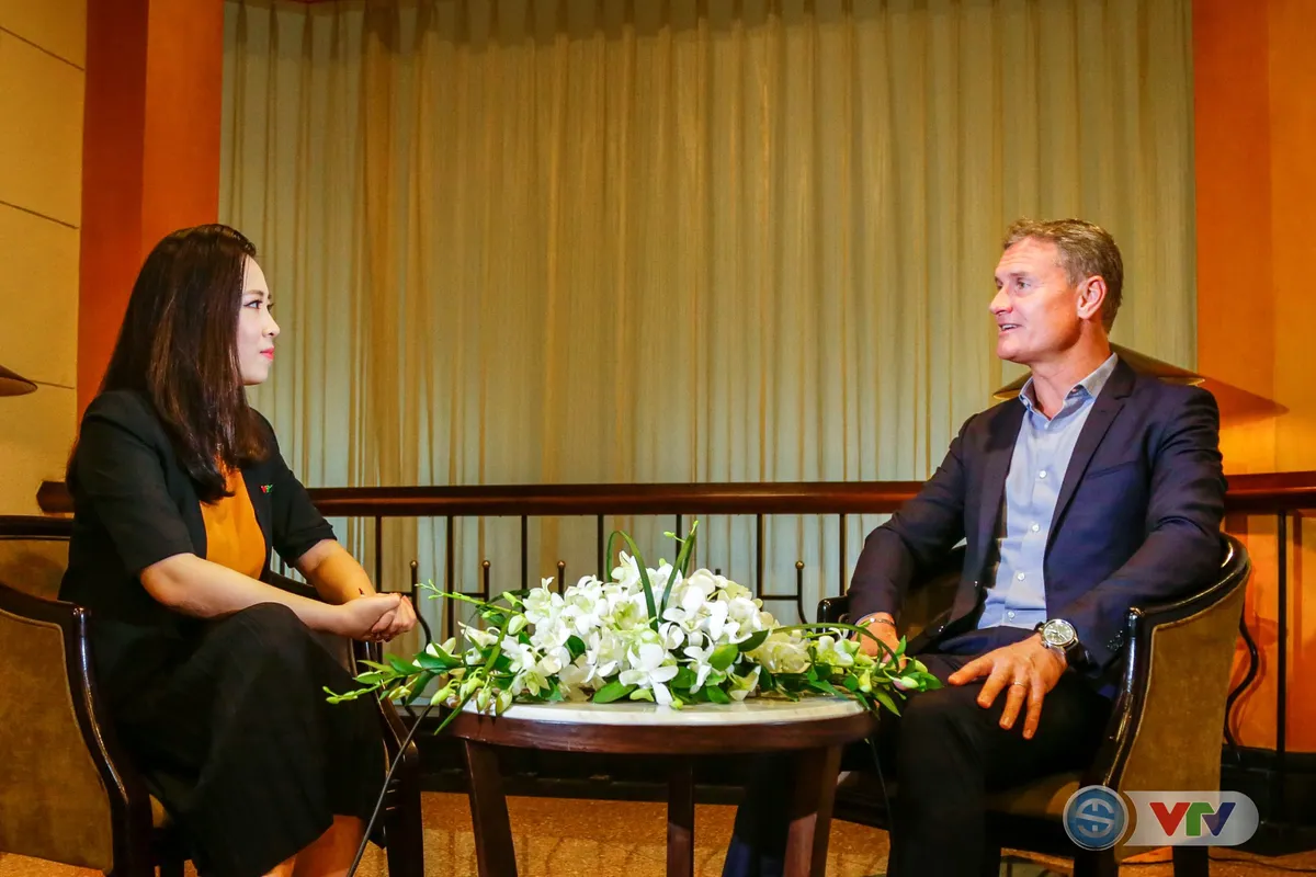 Cựu tay đua F1 David Coulthard: Những tay đua hàng đầu thế giới sẽ có mặt tại Việt Nam - Ảnh 1. Cựu tay đua F1 David Coulthard: Những tay đua hàng đầu thế giới sẽ có mặt tại Việt Nam - Ảnh 1.