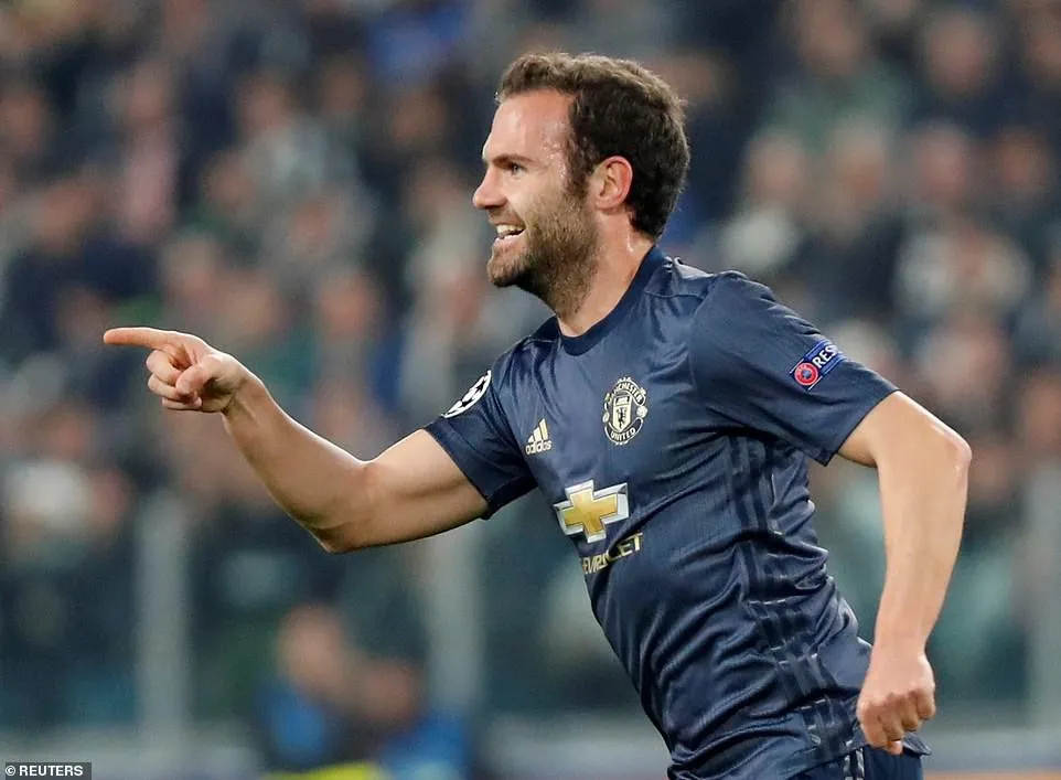 Kết quả UEFA Champions League sáng 08/11: Man Utd ngược dòng thắng Juventus; Real Madrid, Man City thắng đậm - Ảnh 3. Kết quả UEFA Champions League sáng 08/11: Man Utd ngược dòng thắng Juventus; Real Madrid, Man City thắng đậm - Ảnh 3.
