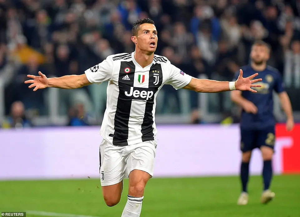 Kết quả UEFA Champions League sáng 08/11: Man Utd ngược dòng thắng Juventus; Real Madrid, Man City thắng đậm - Ảnh 2. Kết quả UEFA Champions League sáng 08/11: Man Utd ngược dòng thắng Juventus; Real Madrid, Man City thắng đậm - Ảnh 2.