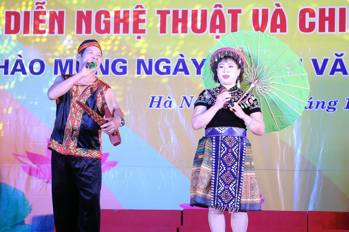 Khai mạc Tuần lễ văn hóa du lịch - thương mại làng nghề Vạn Phúc - Hà Đông 2018 - Ảnh 10.