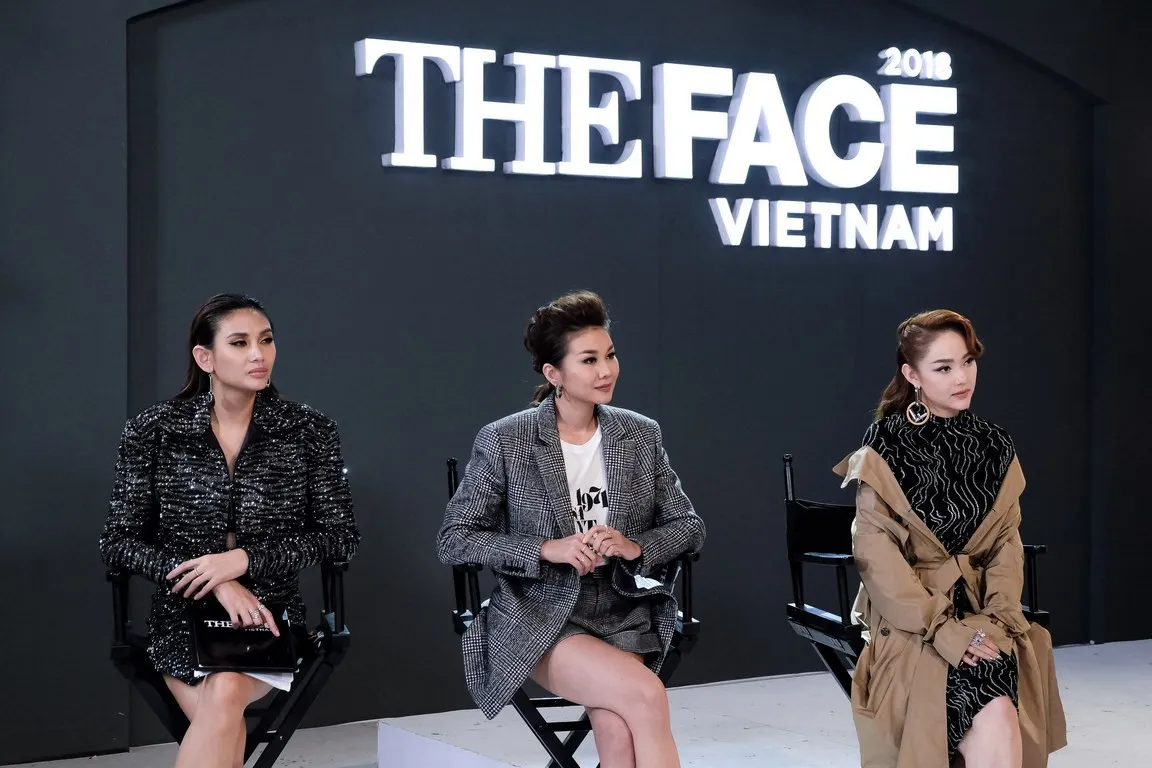 The Face Vietnam 2018 - Tập 11: Bộ ba Huấn luyện viên đồng loạt bị khách mời vạch lỗi - Ảnh 1.