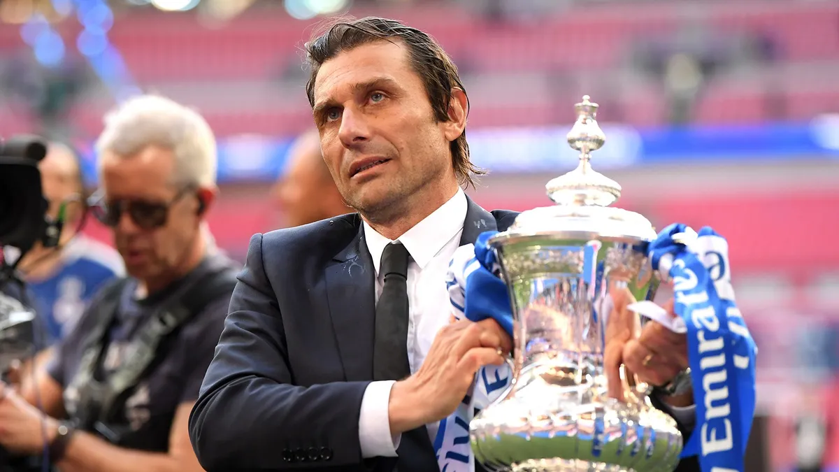 Ai có thể thay thế Mourinho tại Manchester United? - Ảnh 2. Ai có thể thay thế Mourinho tại Manchester United? - Ảnh 2.