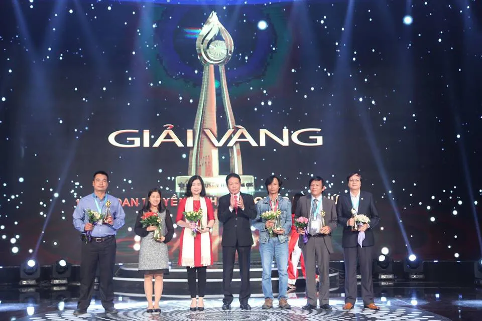 vang chuyen de khoa giao va thieu nhi