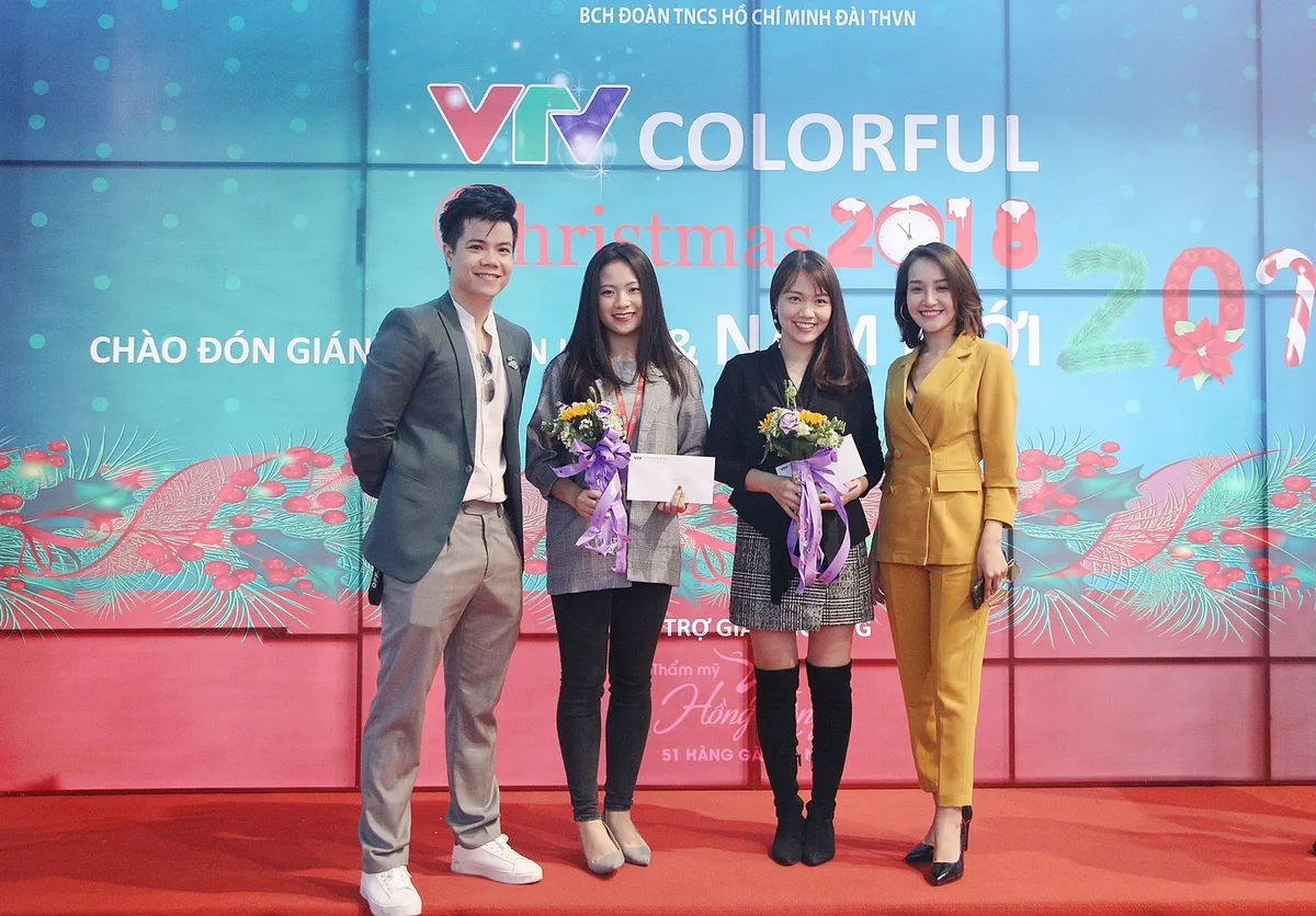 Rực rỡ sắc màu cuộc thi VTV Colourful Christmas 2018 - Ảnh 2. Rực rỡ sắc màu cuộc thi VTV Colourful Christmas 2018 - Ảnh 2.